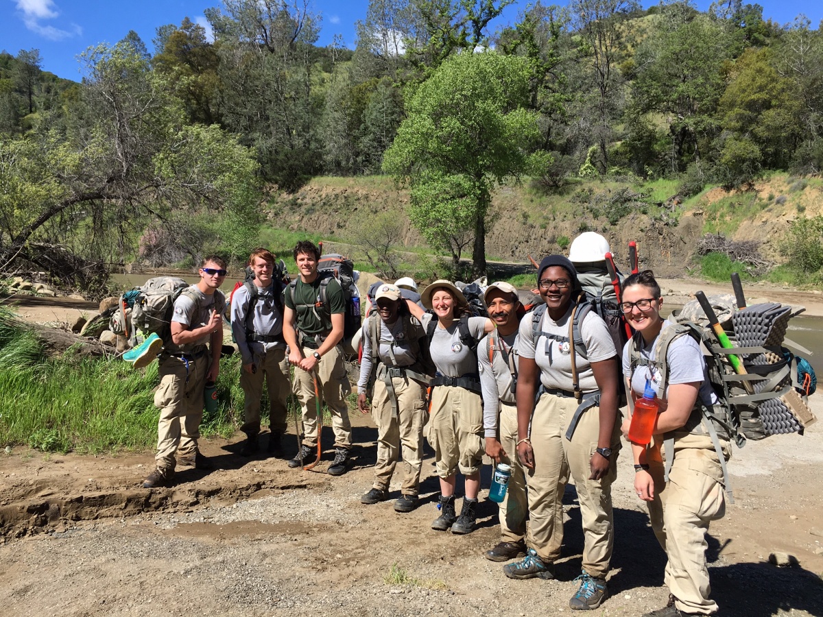 BLM California youth group cleans up public lands, BLM California photo