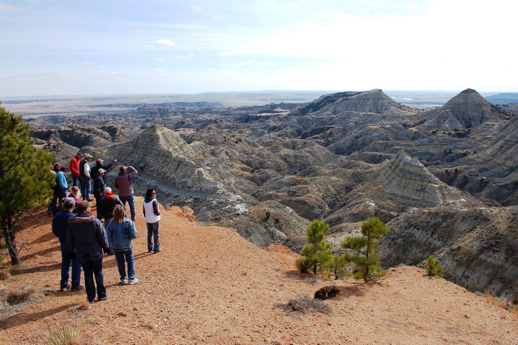 A Resource Advisory Council in Montana views Terry Badlands. BLM photo.