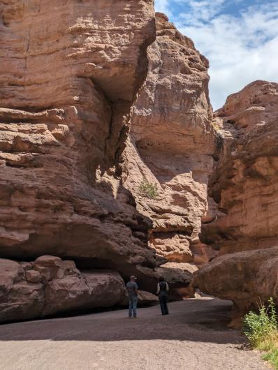 Visitors entering San Lorenzo Canyon.
