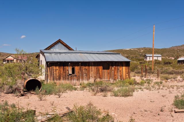 An unoccupied home at the Lake Valley ghost town.